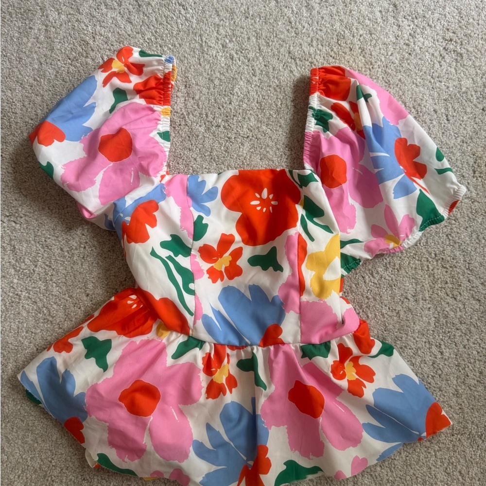 Floral Puff Sleeve Top